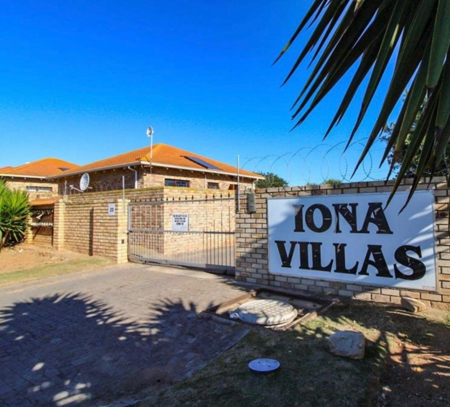 2 Bedroom Property for Sale in Campher Park Eastern Cape